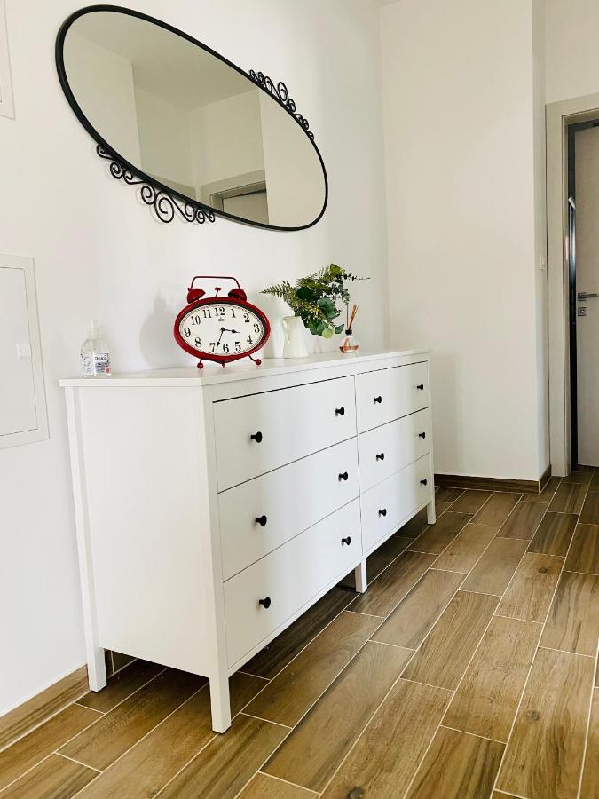 Apartment Tilda Трогир Екстериор снимка