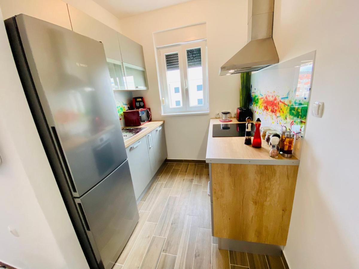 Apartment Tilda Трогир Екстериор снимка